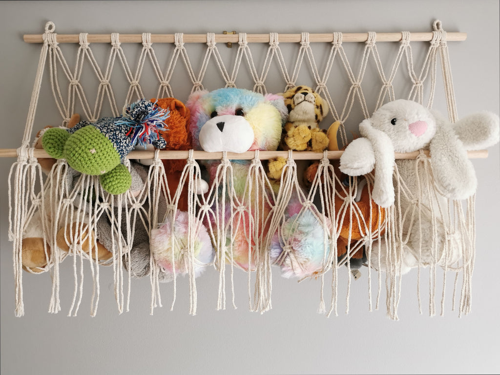 Macrame soft toy hammock, bohemian wall kid´s decor in natural colour